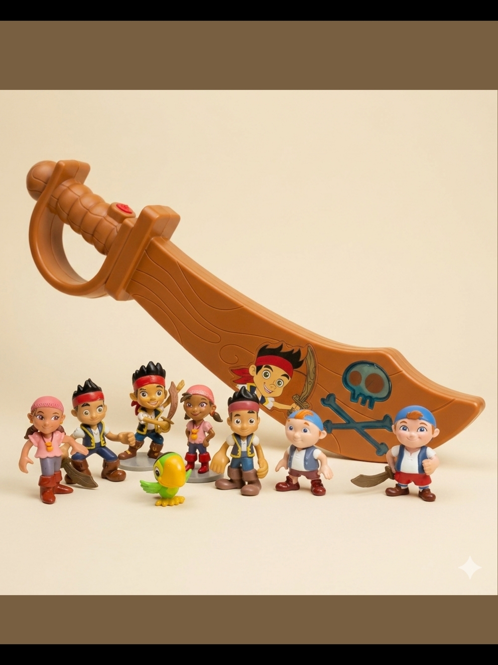 Jake and the Neverland Pirates Figure Set & Sword
